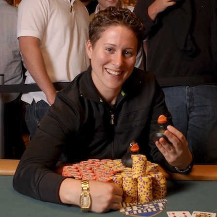 Ladies Poker Prodigy Vanessa "fslexcduck" Selbst Joins Pokerstars